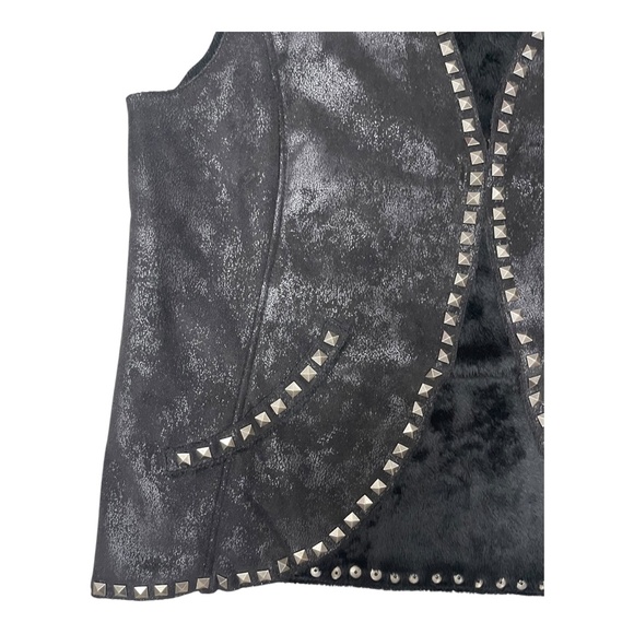 Montanaco Faux Leather Black Studded Vest - Picture 5 of 7